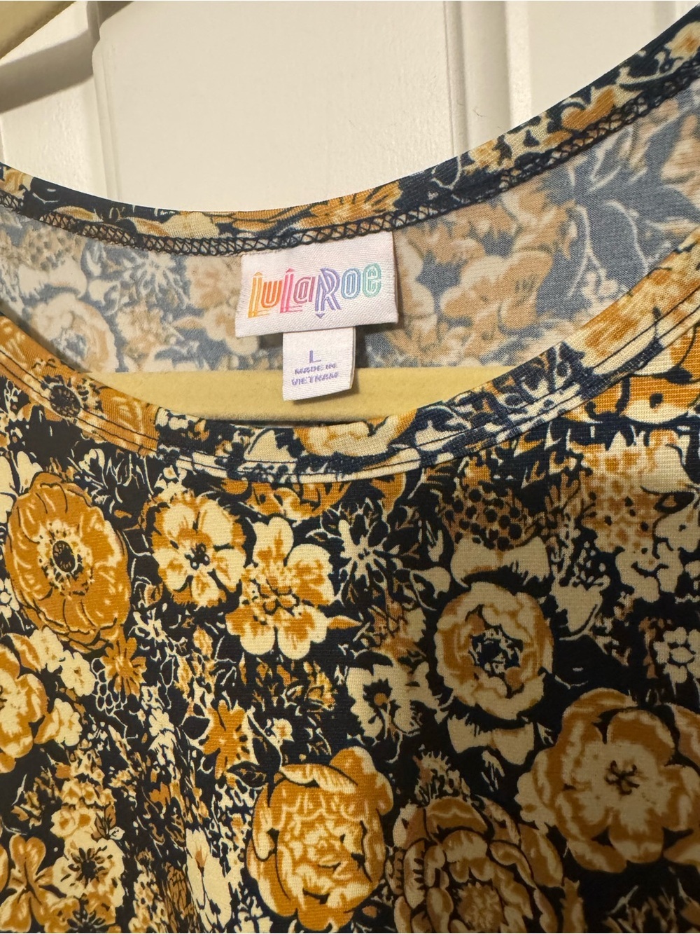 LuLaRoe Carly High-Low Dress Blue and Gold Floral Print Sz Large Super Stretch - Picture 6 of 9